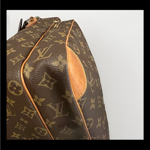 Pre love Vintage LOUIS VUITTON  mono Amazon GM Bag - Picture 16 of 17